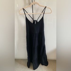 Old navy black tiered sleeveless dress petite small